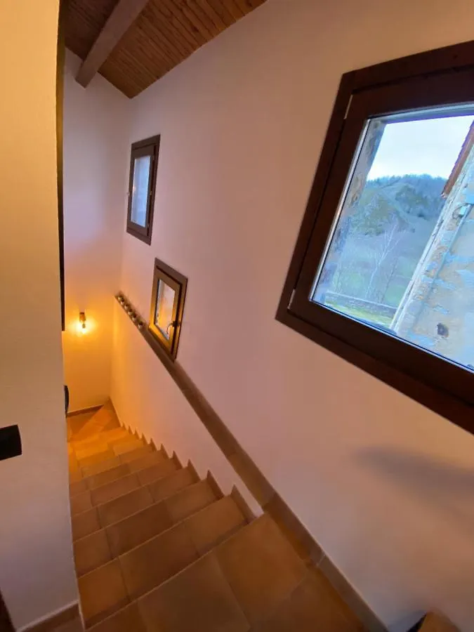 Villa Lo Petit Refugi Camprodon Chalet